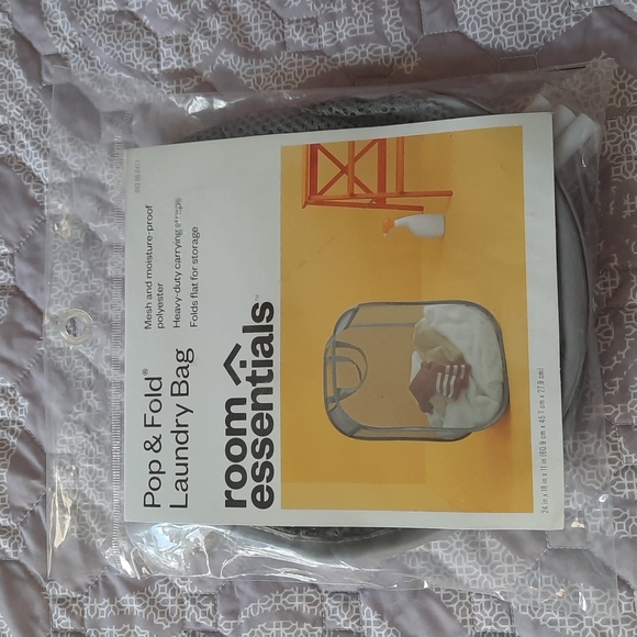 🔴Pop Up Hamper nwt - Picture 1 of 2